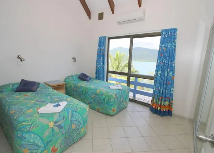 Coral Point Lodge